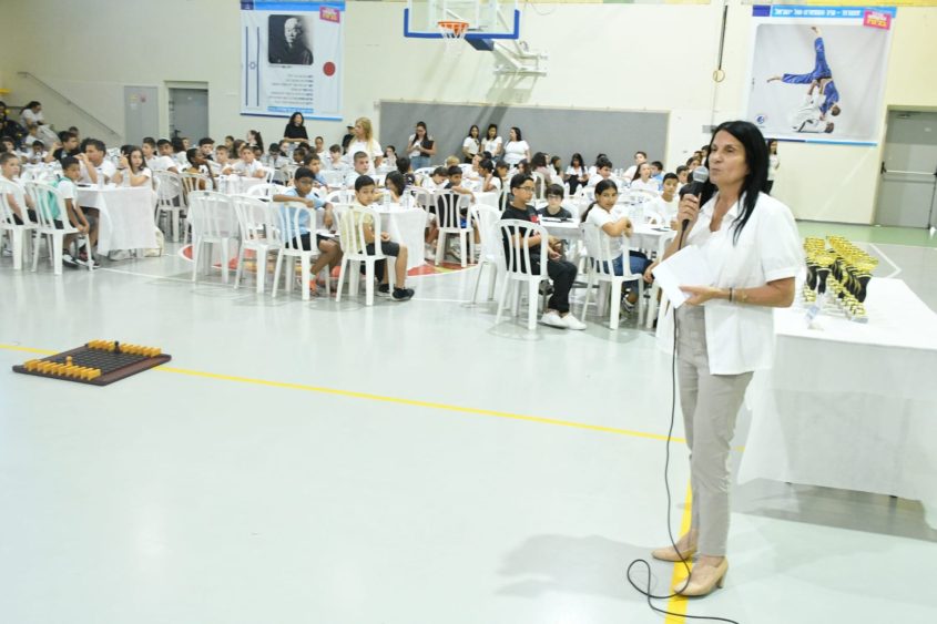 טורניר משחקי חשיבה. צילום: מנהל החינוך אשדוד-אגף חטיבה צעירה