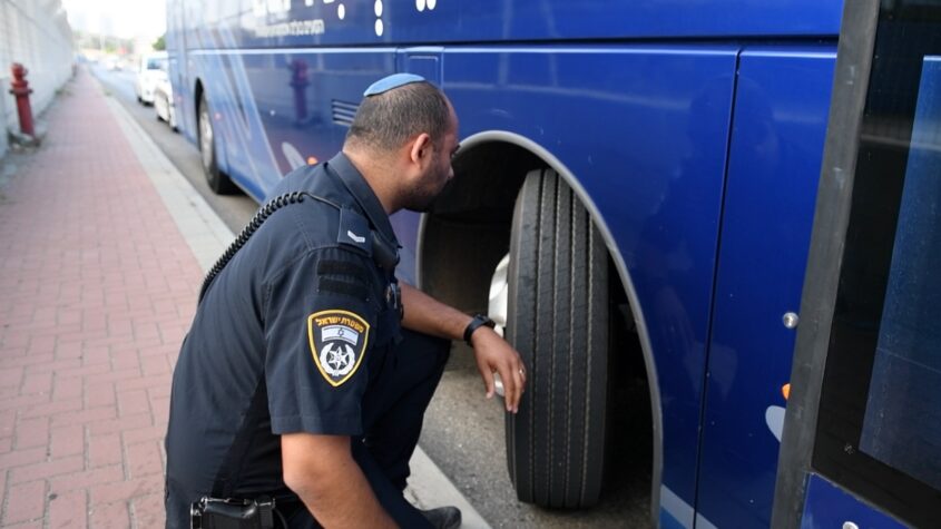 מבצע תנועה באשדוד. צילום: דוברות המשטרה