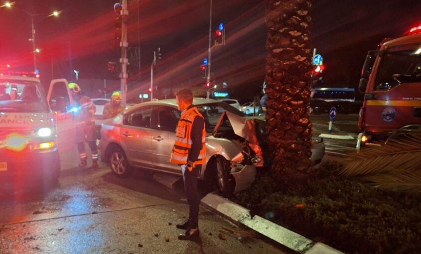 התאונה ברחוב הבושם. צילום: דוברות איחוד הצלה