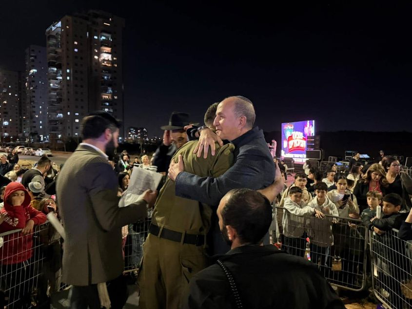 צעדת האור והזכרון. צילום: שמואל דוד